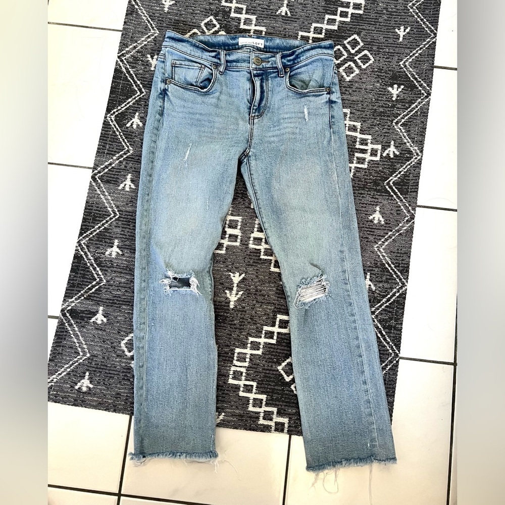 Loft The Crop Distressed Straight Leg Jeans